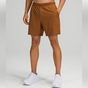 Lululemon | Men’s Brown Lightweight ‘Pace Breaker’ Lined Running Shorts